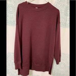 Maroon tunic sweatshirt.